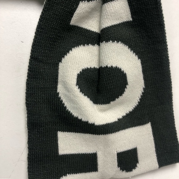 TNF The North Face Reversible Logo Scarf NWT Bold 2 Tone Design Unisex Scarves - Picture 5 of 6